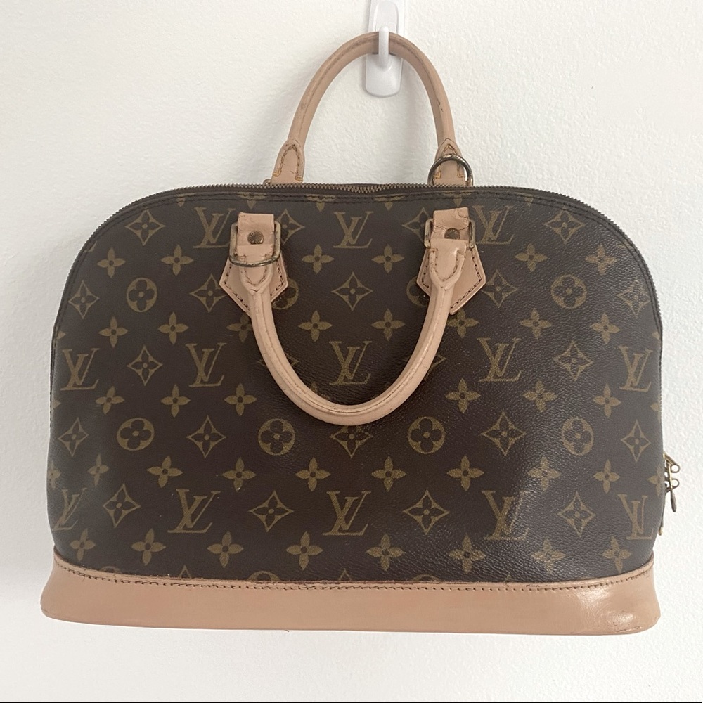 💯 authentic Louis Vuitton Alma bag in a great condition